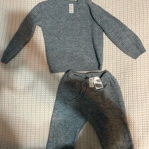 H&M Heather Blue Knit Sweater and Pants Set